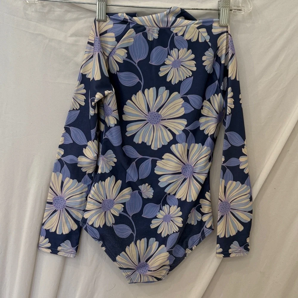 Gap Kids Long Sleeve Full Zip RashGuard Swimsuit 1 Piece Blue Floral NWOT sz sml